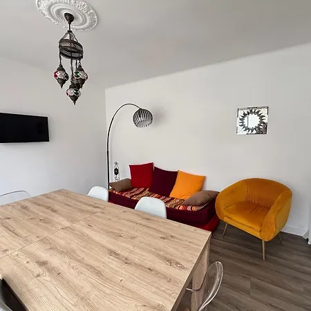 Maison 3 Etoiles Au Centre Des Sables D'olonne Avec Acces Plage, Wifi Et Garage