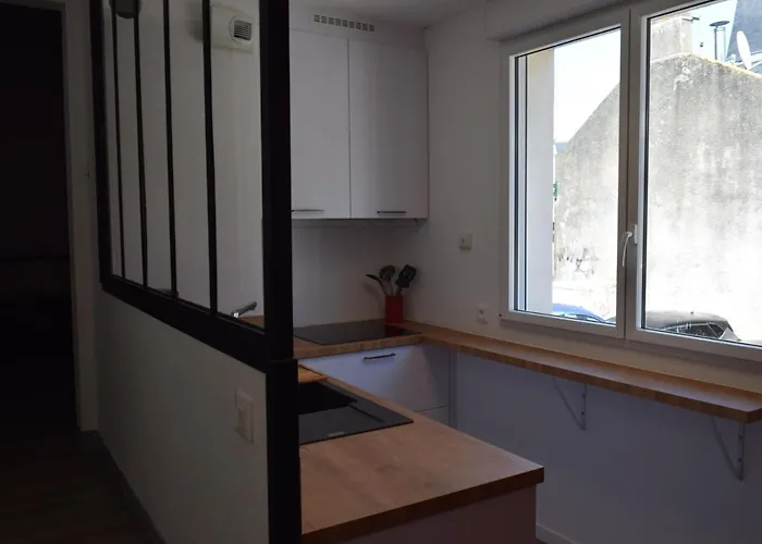 Maison 3 Etoiles Au Centre Des Sables D'olonne Avec Acces Plage, Wifi Et Garage - Fr-1-197-519