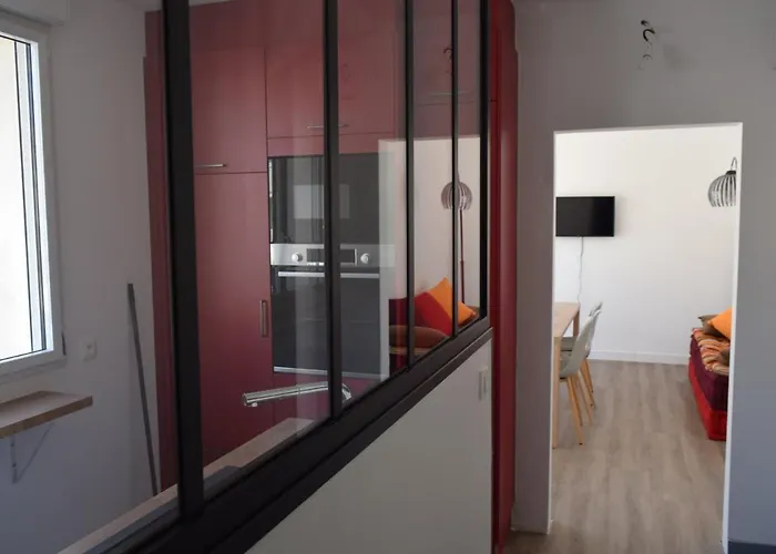 Prázdninový dům Maison 3 Etoiles Au Centre Des Sables D'olonne Avec Acces Plage, Wifi Et Garage - Fr-1-197-519 Les Sables-dʼOlonne