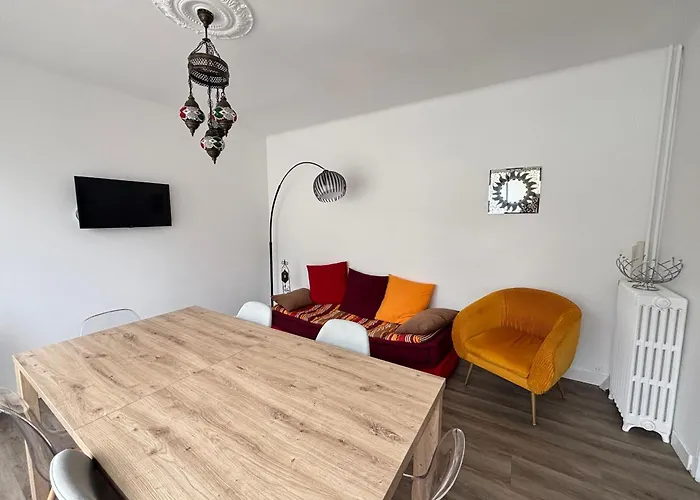 Maison 3 Etoiles Au Centre Des Sables D'olonne Avec Acces Plage, Wifi Et Garage - Fr-1-197-519